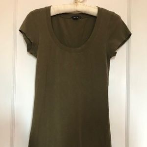 Theory olive green cotton long t-shirt
